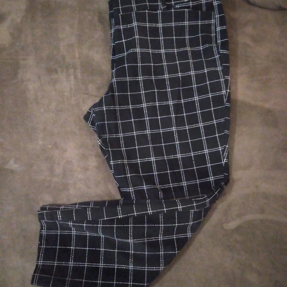 Black and white pants
